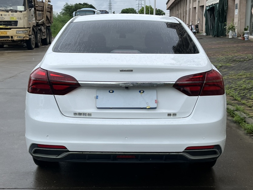 GEELY Emgrand 2019 #8 GEELY Emgrand 2019 car image #8