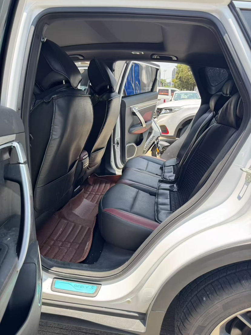 GEELY Coolray 2019 immagine di auto #7