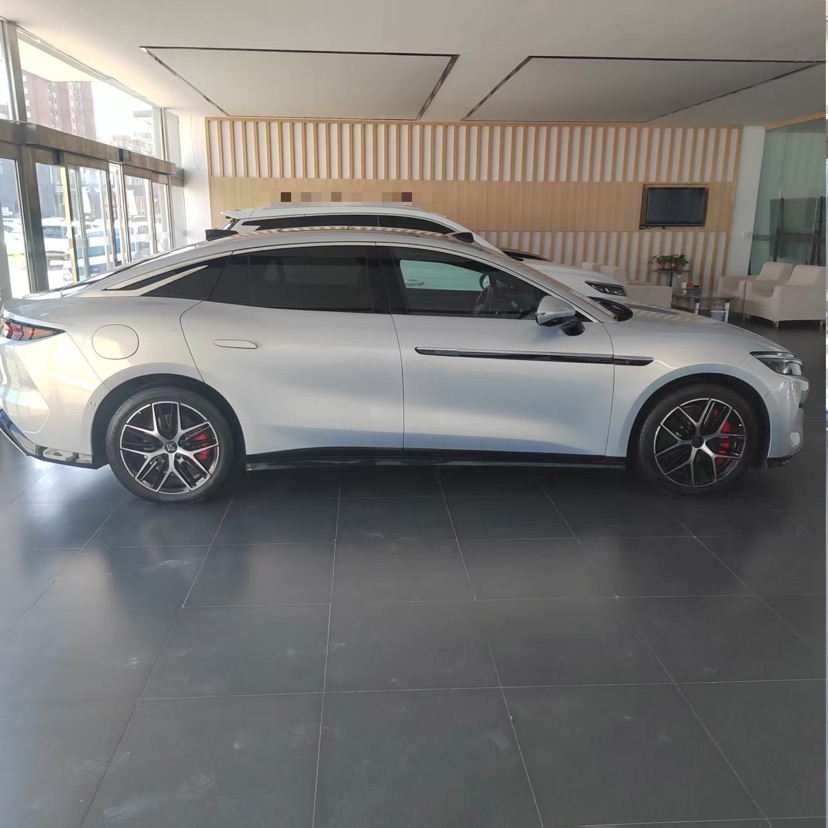 BYD HanL 2025 car image #3