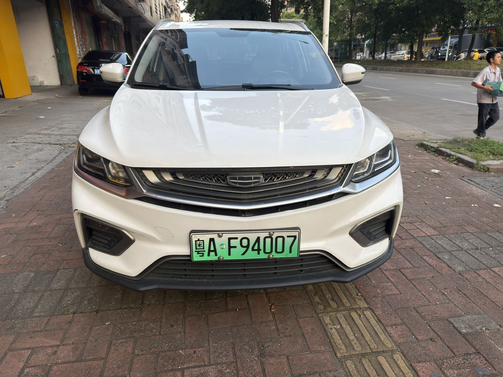 GEELY Coolray New Energy 2020 #2 GEELY Coolray New Energy 2020 car image #2