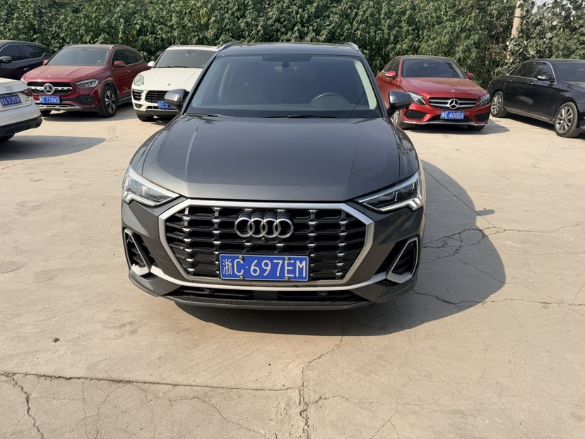 Audi Q3 2023 #2 Audi Q3 2023 car image #2