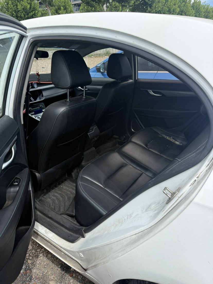GEELY Emgrand New Energy 2018 #4 GEELY Emgrand New Energy 2018 car image #4
