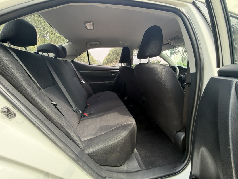 Toyota Corolla 2017 #9 Toyota Corolla 2017 car image #9