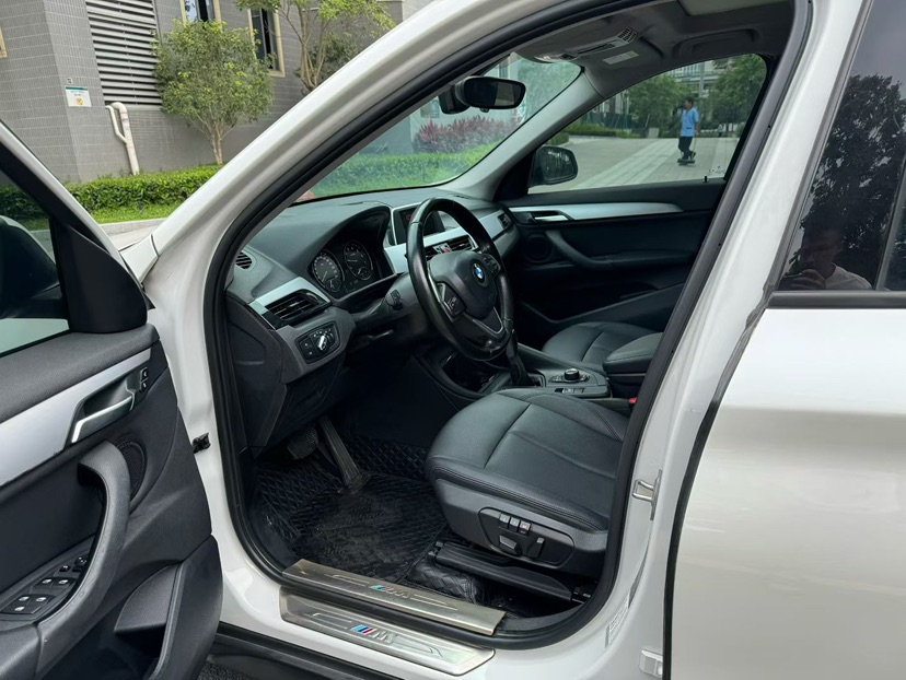 BMW X1 2018 #8 BMW X1 2018 car image #8