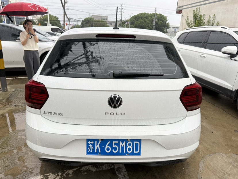 Volkswagen Polo 2023 car image #3