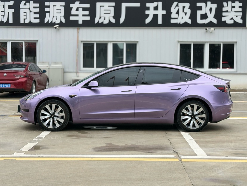 Tesla Model 3 2021 car image #3