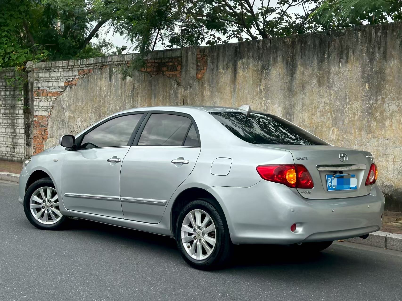 Toyota Corolla 2010 #8 Toyota Corolla 2010 car image #8