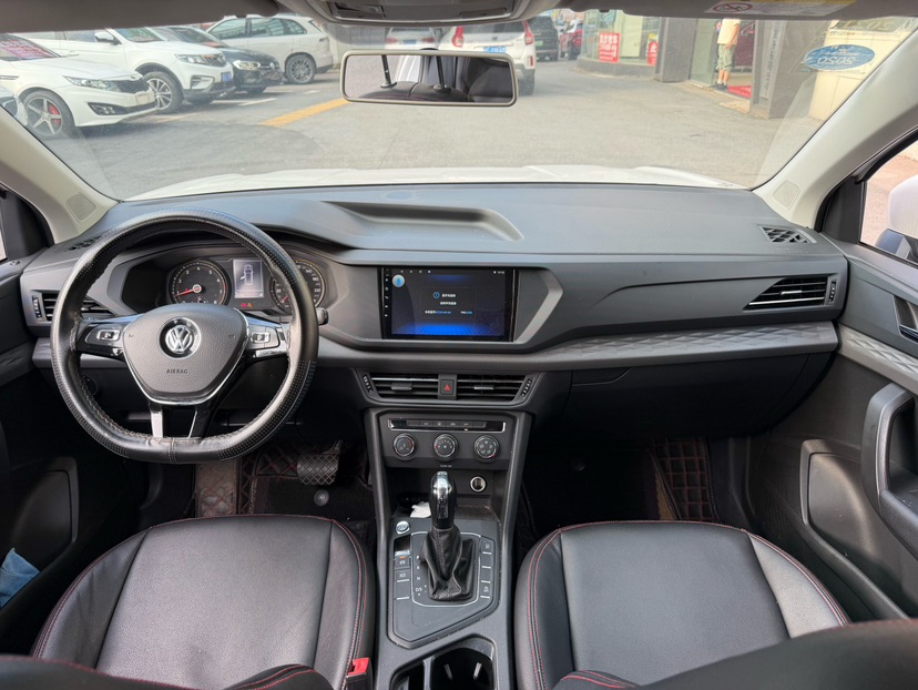 Volkswagen Tharu 2019 car image #4