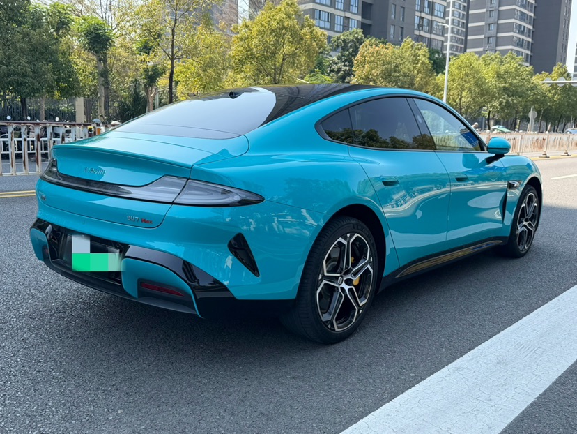 MI SU7 2024 car image #4