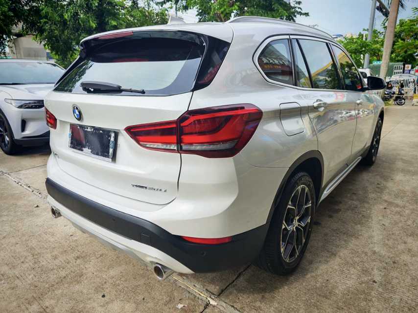 BMW X1 2021 #4 BMW X1 2021 car image #4