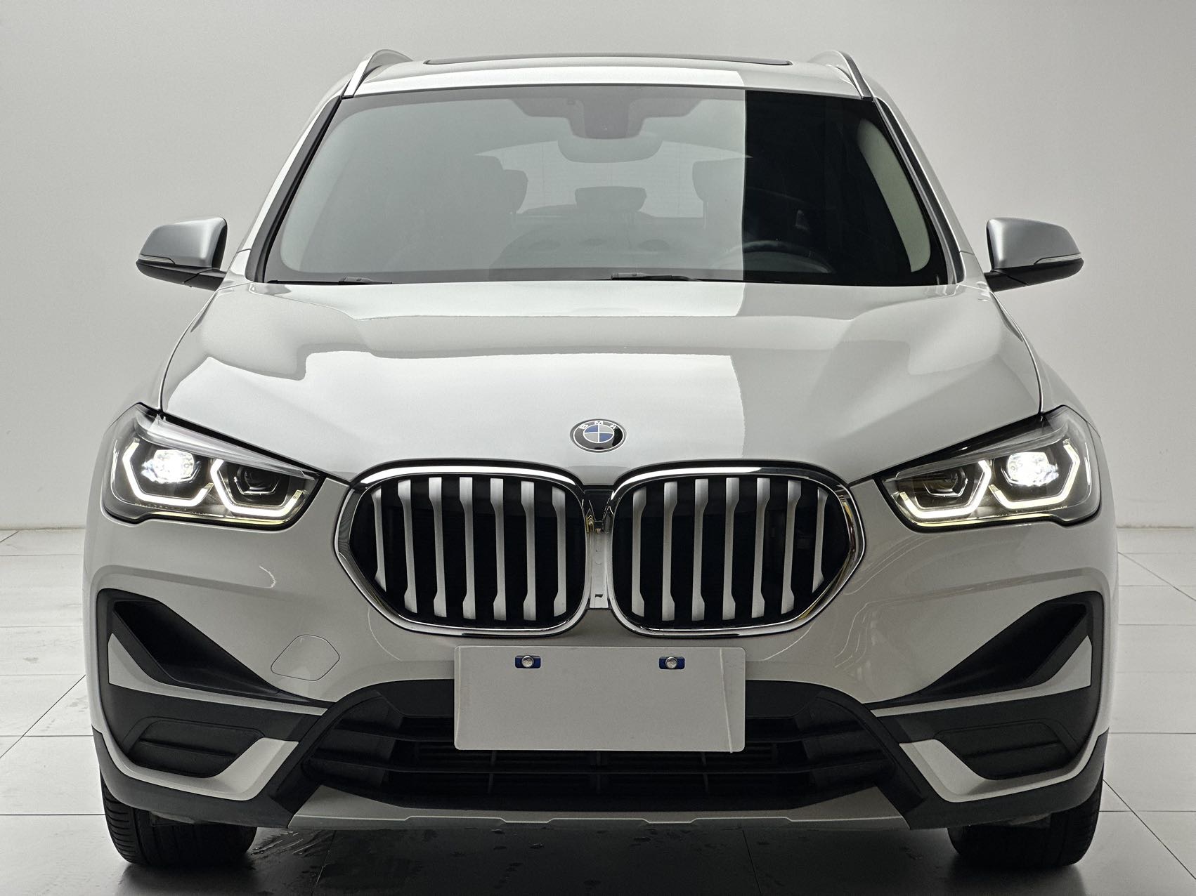 BMW X1 2023 #2 BMW X1 2023 car image #2