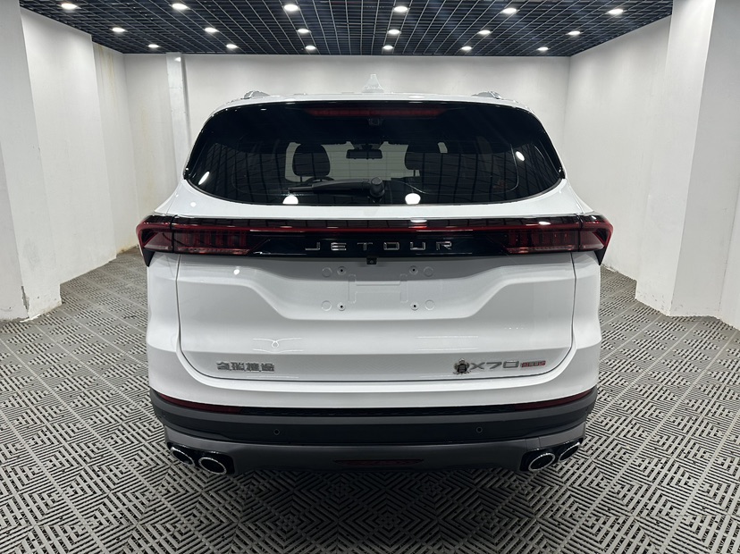 Jetour X70 PLUS 2023 #8 Jetour X70 PLUS 2023 car image #8