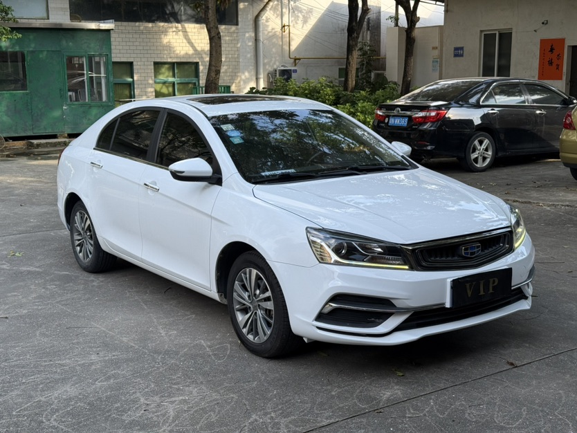 GEELY Emgrand 2019 car image #3