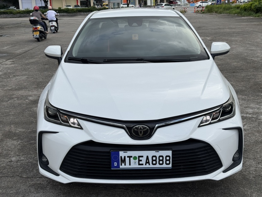 Toyota Corolla 2021 car image #2