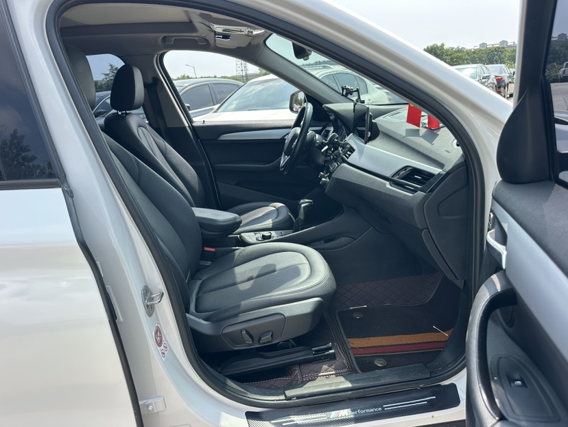 BMW X1 2017 #7 BMW X1 2017 car image #7