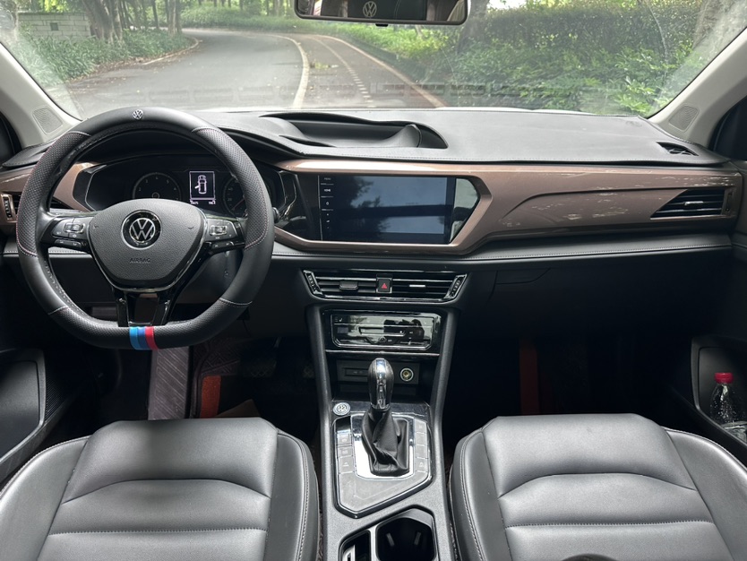 Volkswagen Tharu 2020 #5 Volkswagen Tharu 2020 car image #5