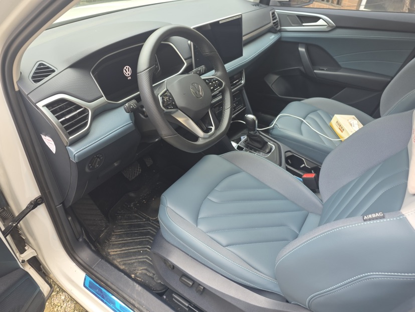 Volkswagen Tharu 2023 car image #3