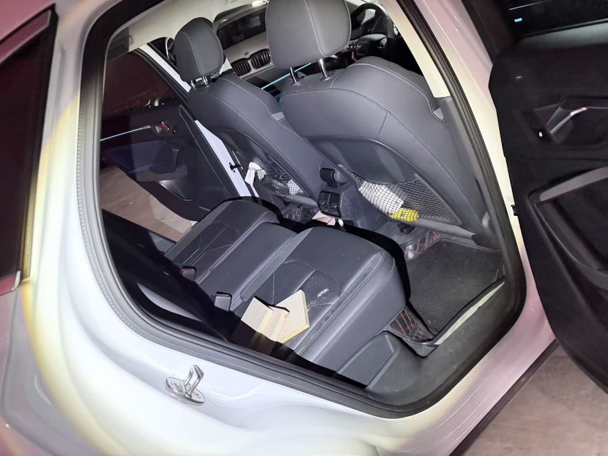Audi Q3 2021 car image #6