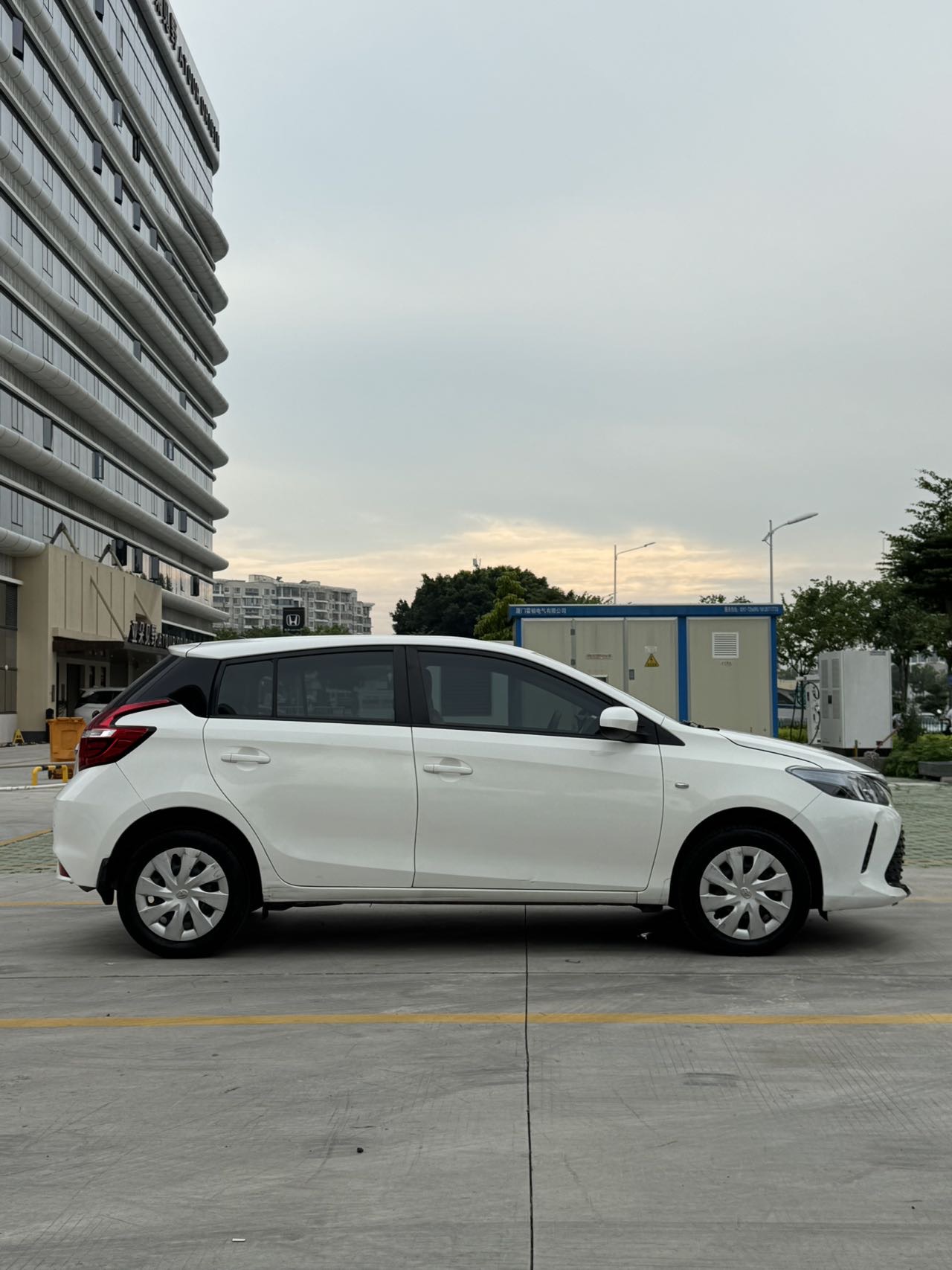 Toyota Vios FS 2019 #3 Toyota Vios FS 2019 car image #3