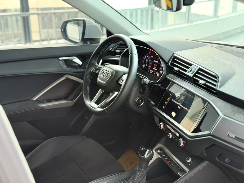 Audi Q3 2021 #6 Audi Q3 2021 immagine di auto #6