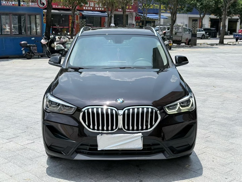 BMW X1 2021 #2 BMW X1 2021 car image #2