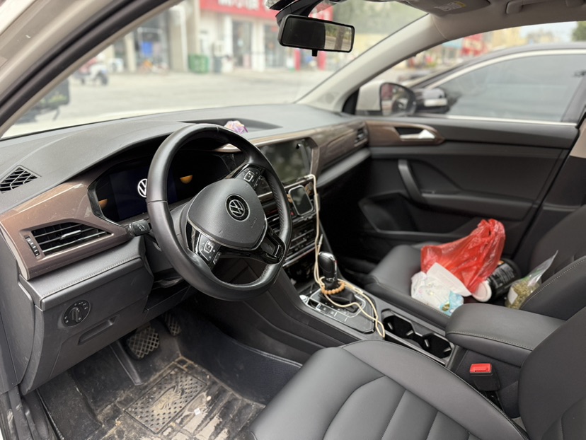 Volkswagen Tharu 2022 #2 Volkswagen Tharu 2022 car image #2