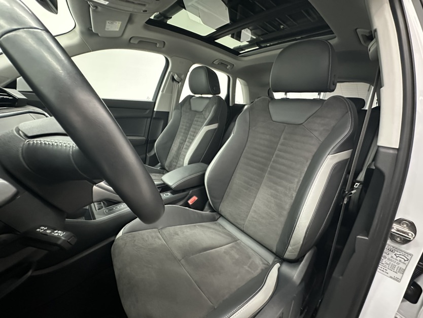 Audi Q3 2022 #12 Audi Q3 2022 car image #12