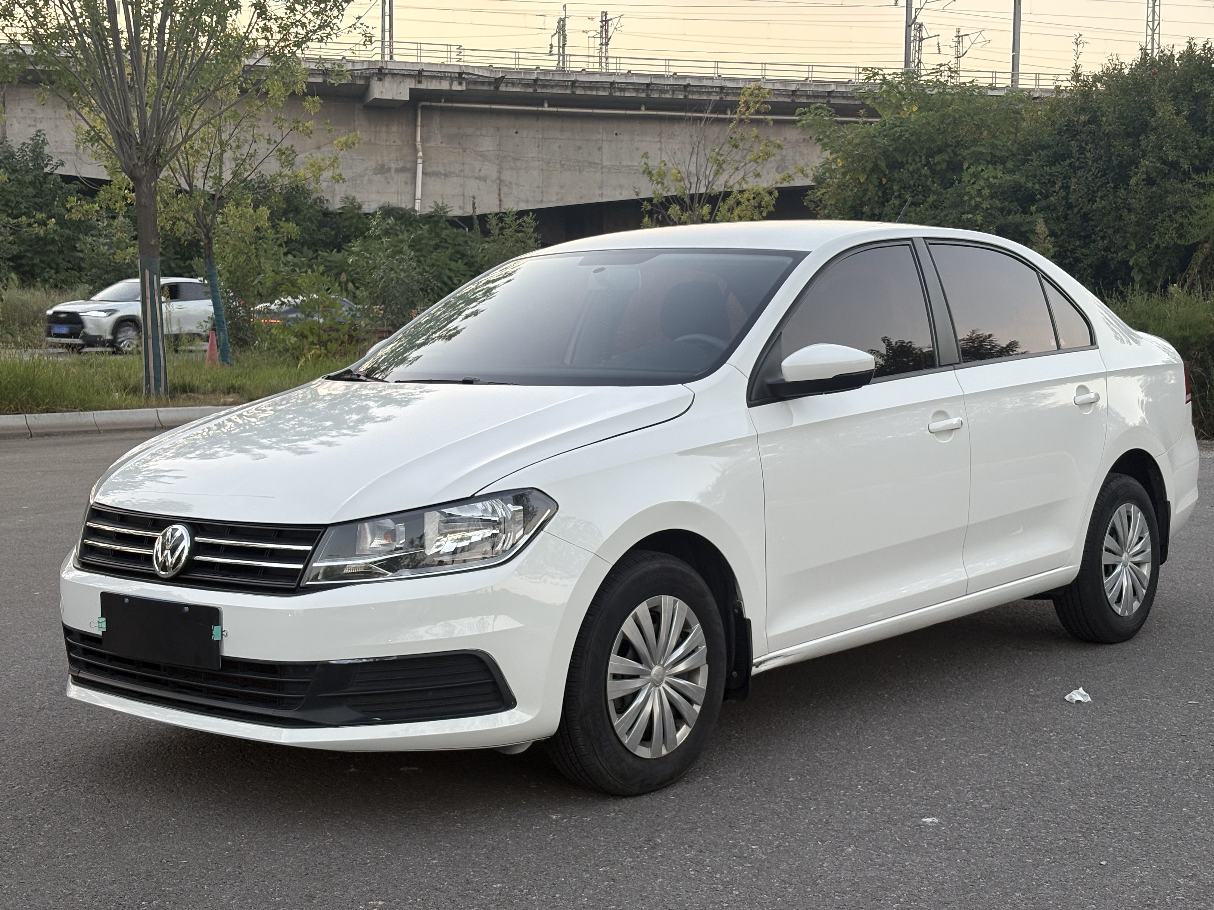 Volkswagen Santana 2017 Volkswagen Santana 2017 car image