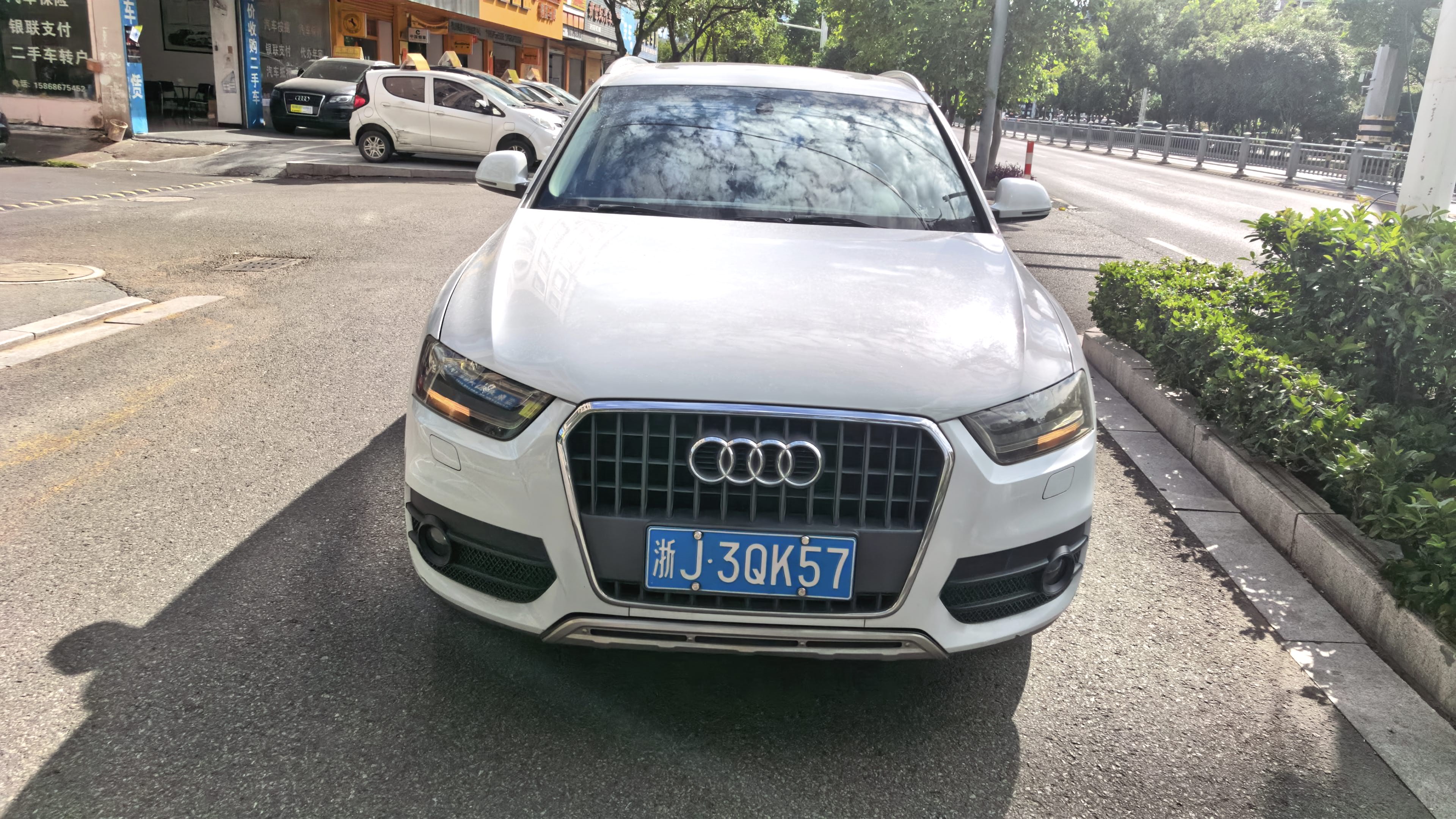 Audi Q3 2014 #5 Audi Q3 2014 car image #5