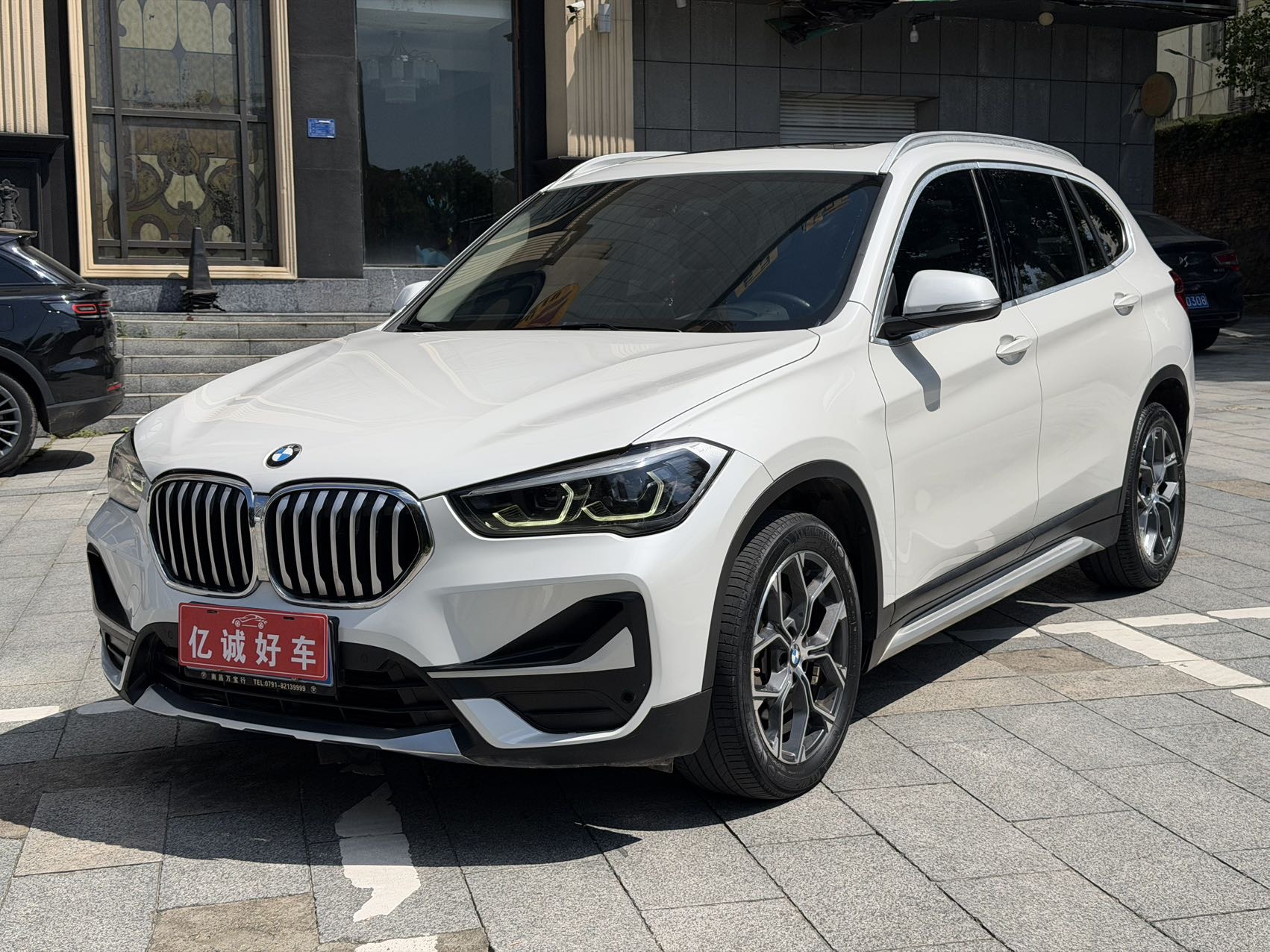 BMW X1 2021 car image 