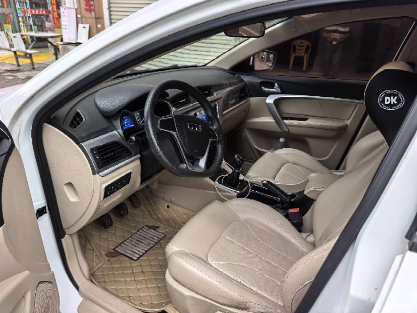 GEELY Emgrand 2017 car image #7