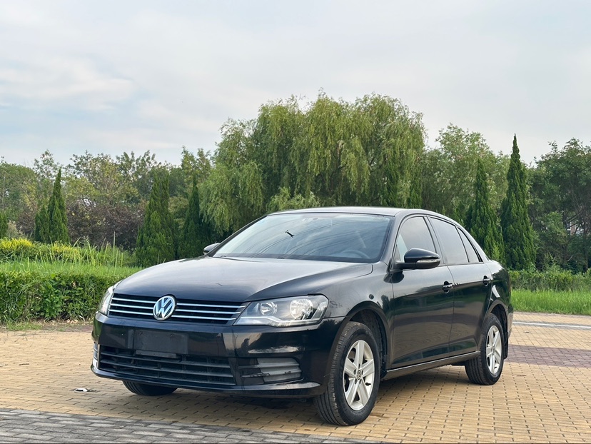 Volkswagen Bora 2013 Volkswagen Bora 2013 car image