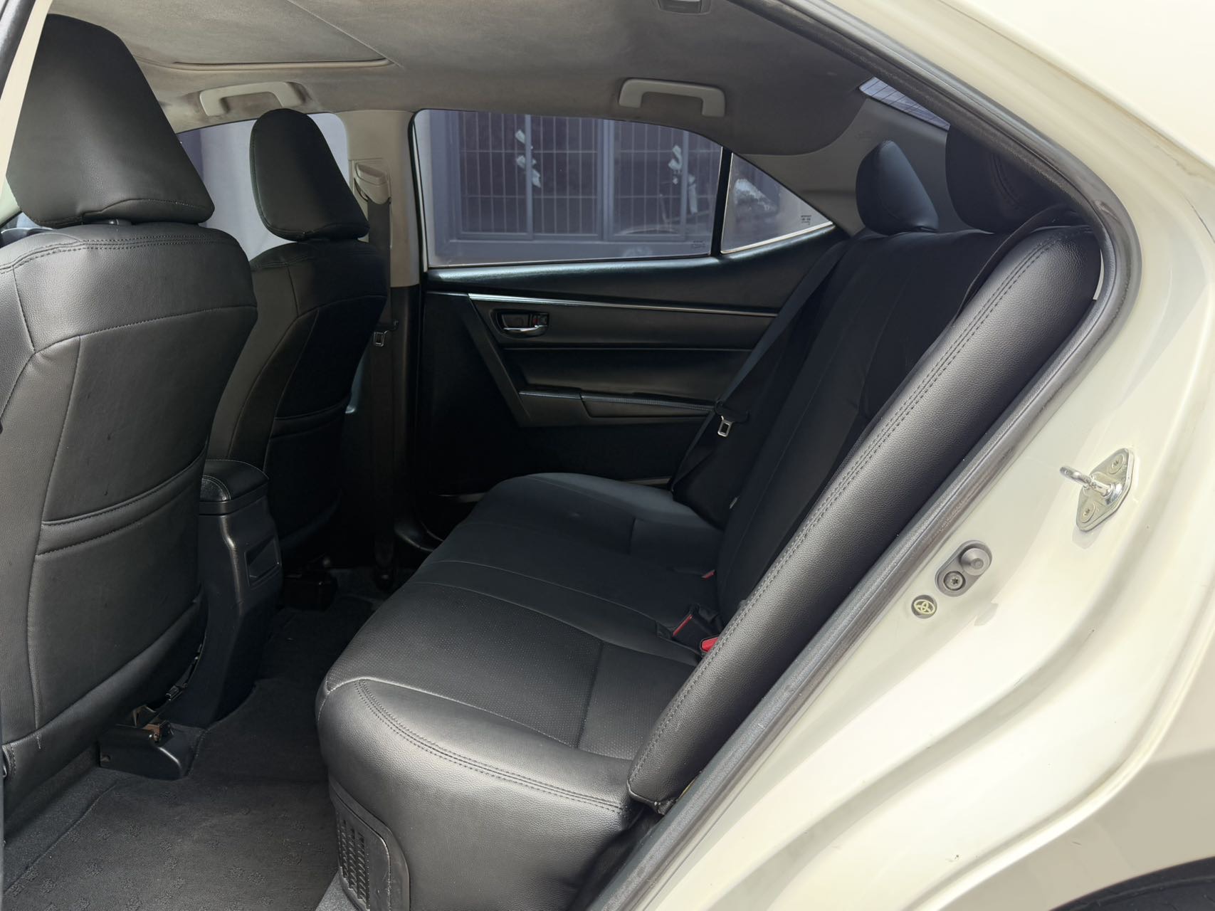 Toyota Corolla 2016 #4 Toyota Corolla 2016 car image #4