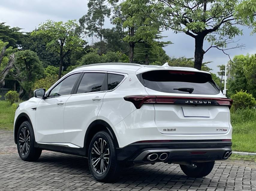 Jetour X70 PLUS 2022 car image #7