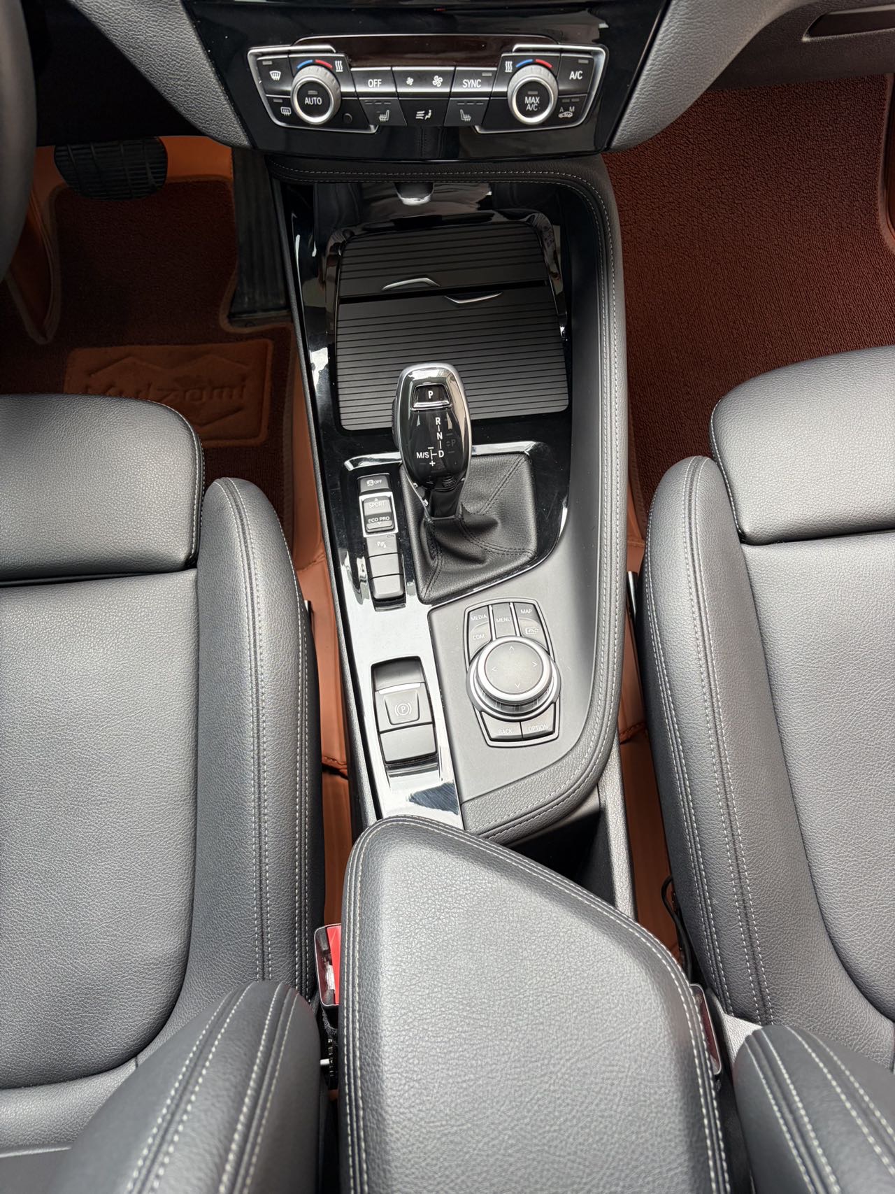 BMW X1 2021 car image #8