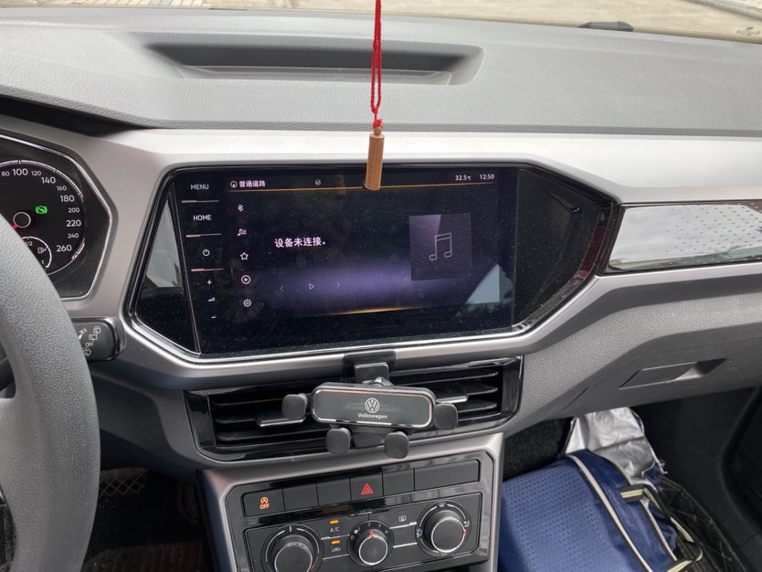 Volkswagen T-Cross 2021 #7 Volkswagen T-Cross 2021 car image #7