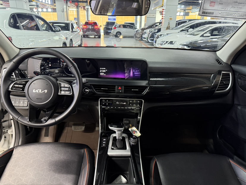 Kia Seltos 2023 car image #4