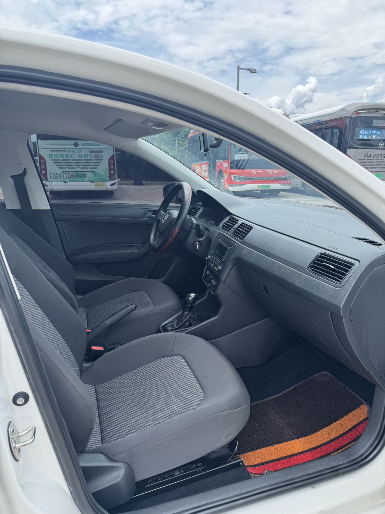 Volkswagen Santana 2022 car image #8