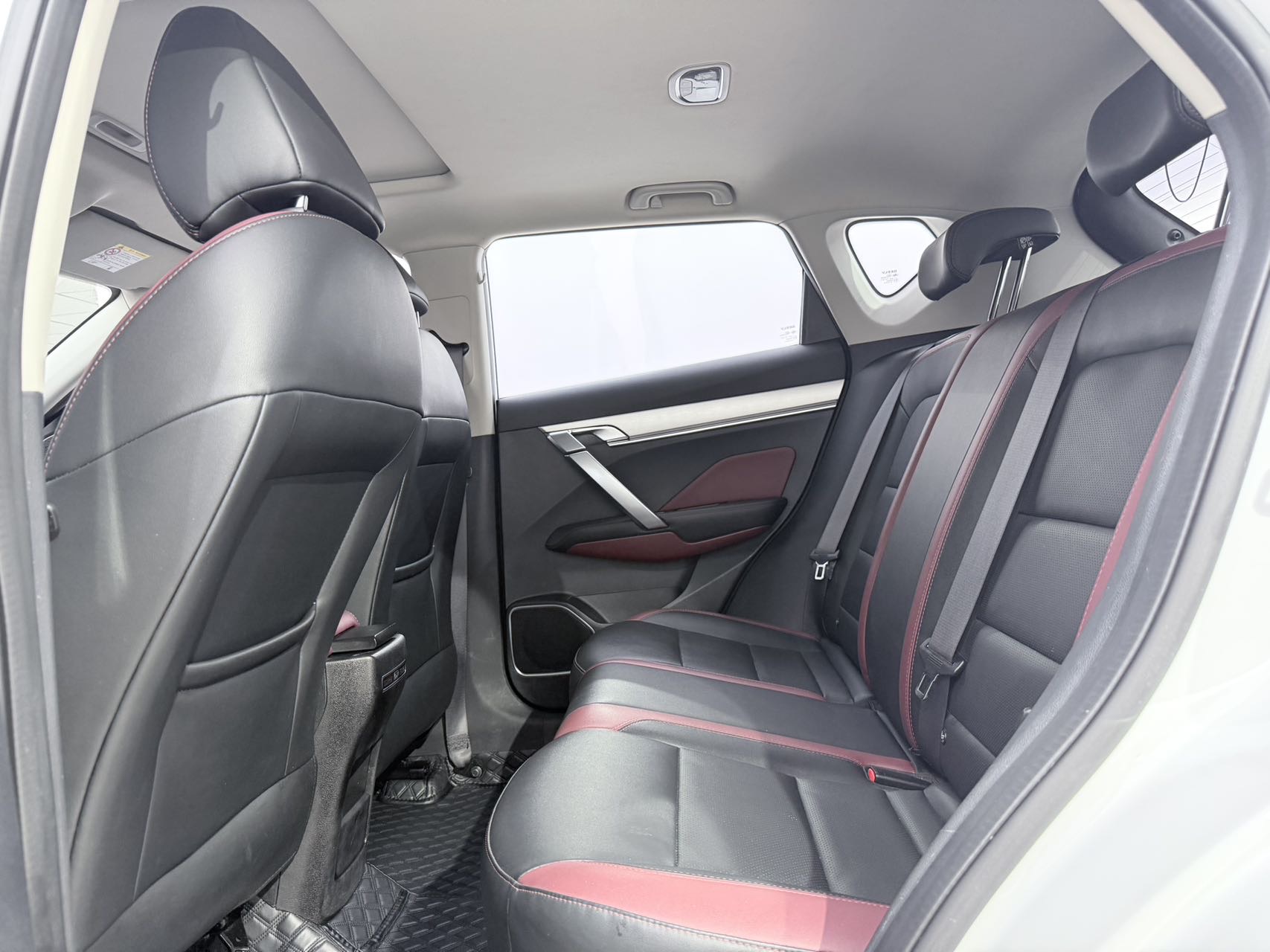 GEELY Coolray 2021 #8 GEELY Coolray 2021 car image #8