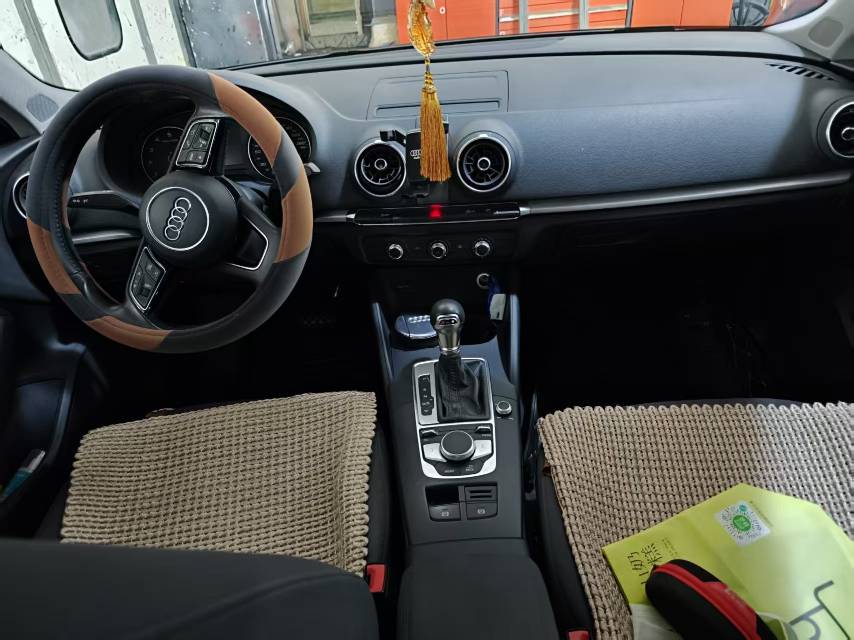 Audi A3 2017 car image #4