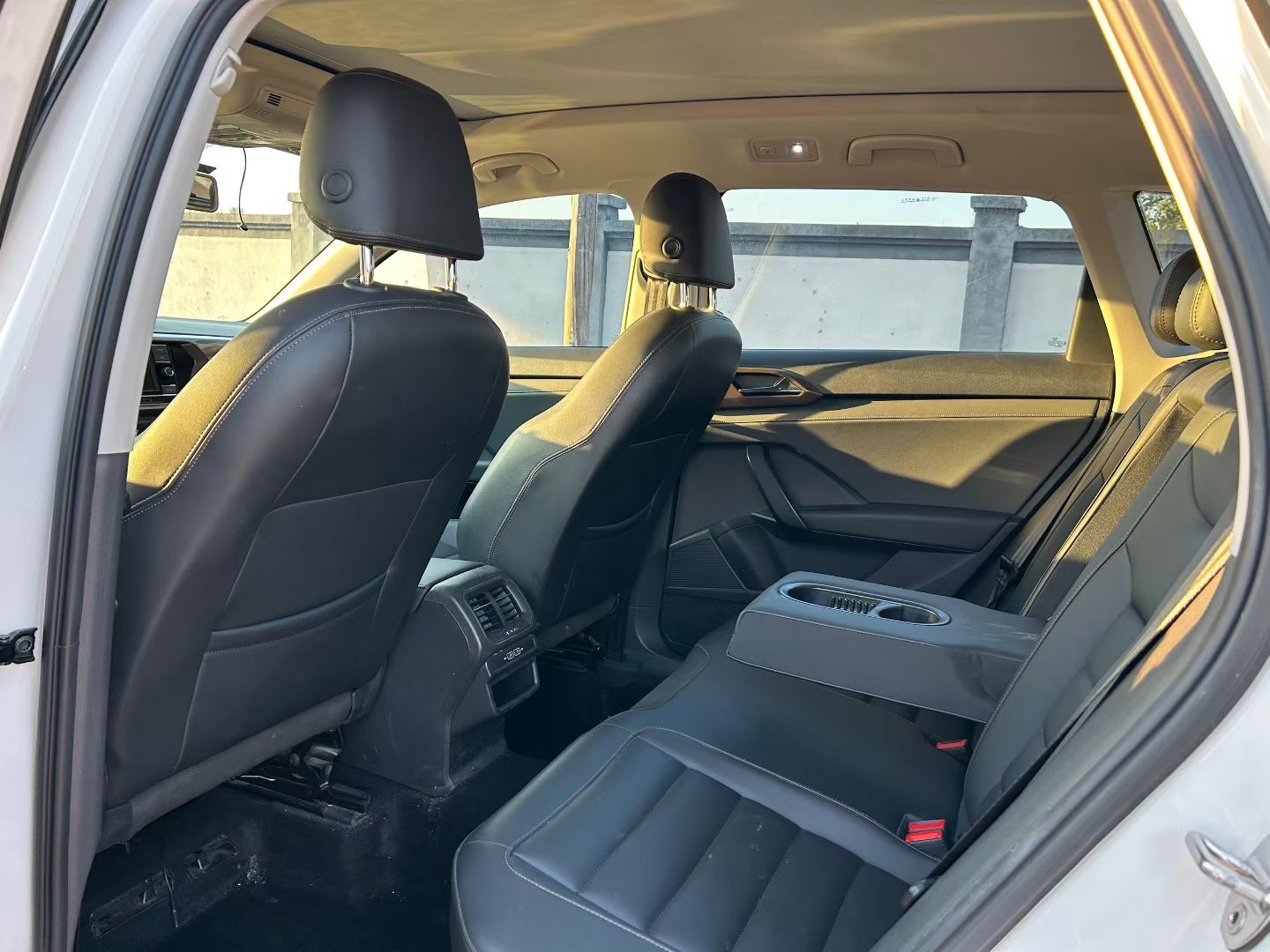 Volkswagen Tharu 2019 car image #8