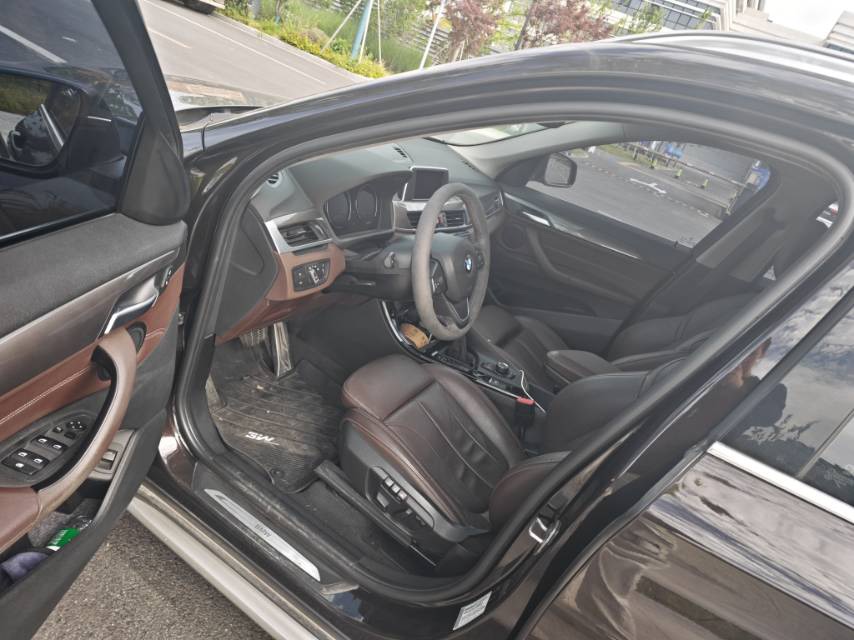 BMW X1 2018 car image #3