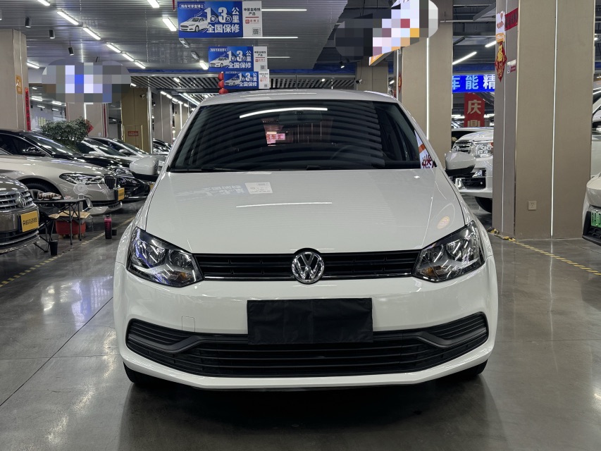Volkswagen Polo 2018 car image #2
