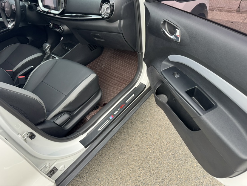 Kia KX1 2022 car image #20