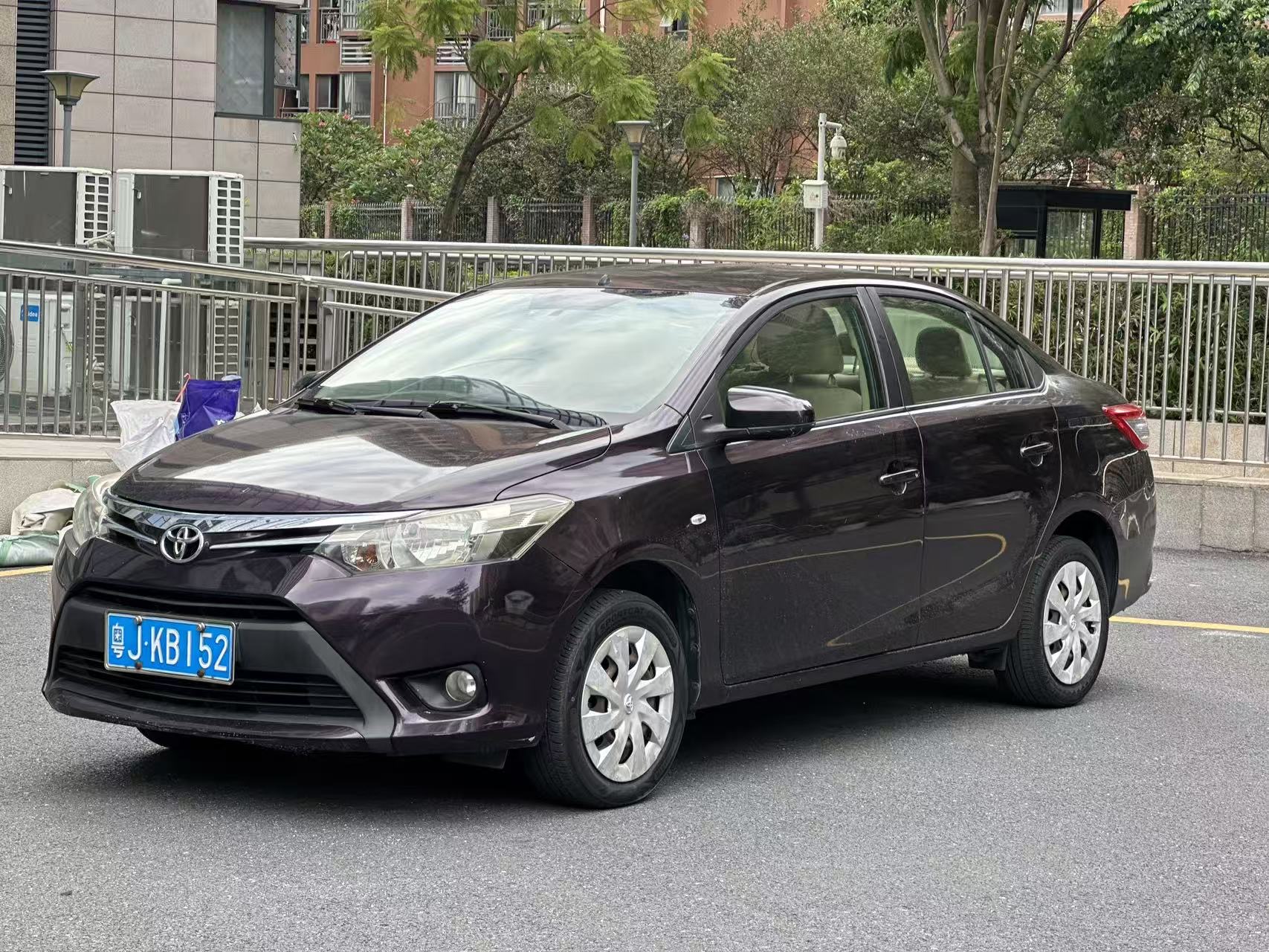 Toyota Vios 2015 Toyota Vios 2015 car image