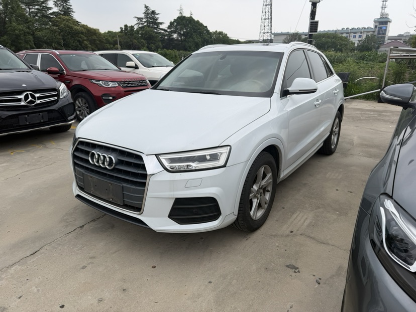 Audi Q3 2018 #2 Audi Q3 2018 car image #2