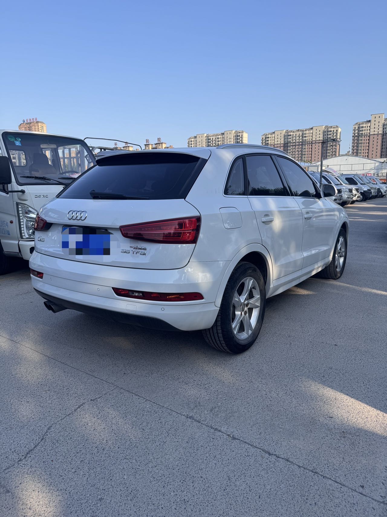 Audi Q3 2018 #4 Audi Q3 2018 car image #4