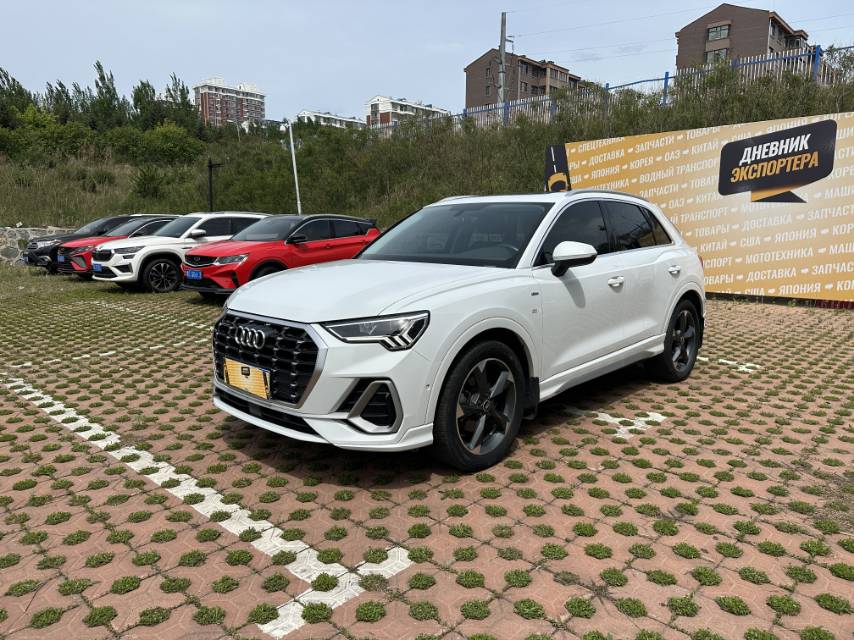 Audi Q3 2022 #3 Audi Q3 2022 car image #3