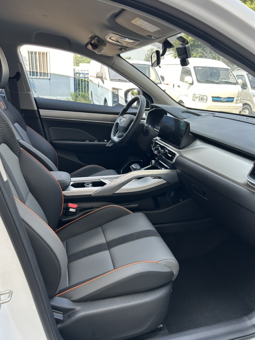 GEELY Coolray 2024 #9 GEELY Coolray 2024 car image #9