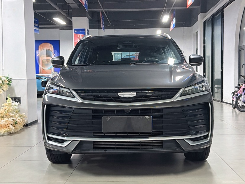 GEELY Coolray 2025 #2 GEELY Coolray 2025 car image #2